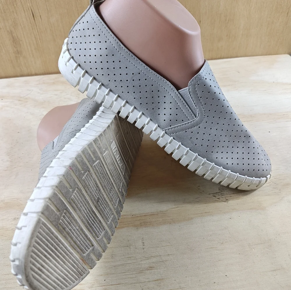 Torrid Wide Width Flats Shoes Size 7 & TOMS Flats Shoes Size W 7 Bundles 7 - Picture 5 of 12